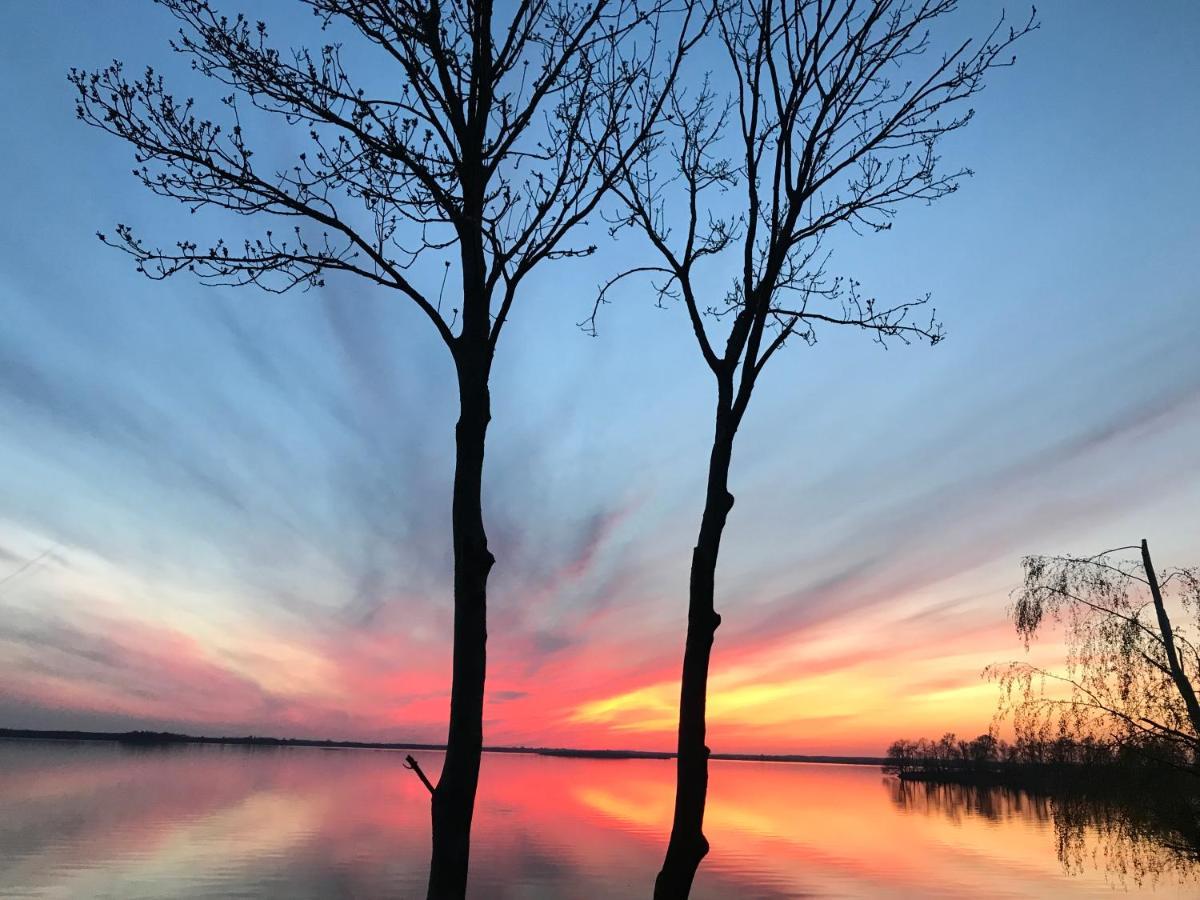 Apartamenty Fuleda Nad Jeziorem Dobskim Mazury Holiday Bagian luar foto